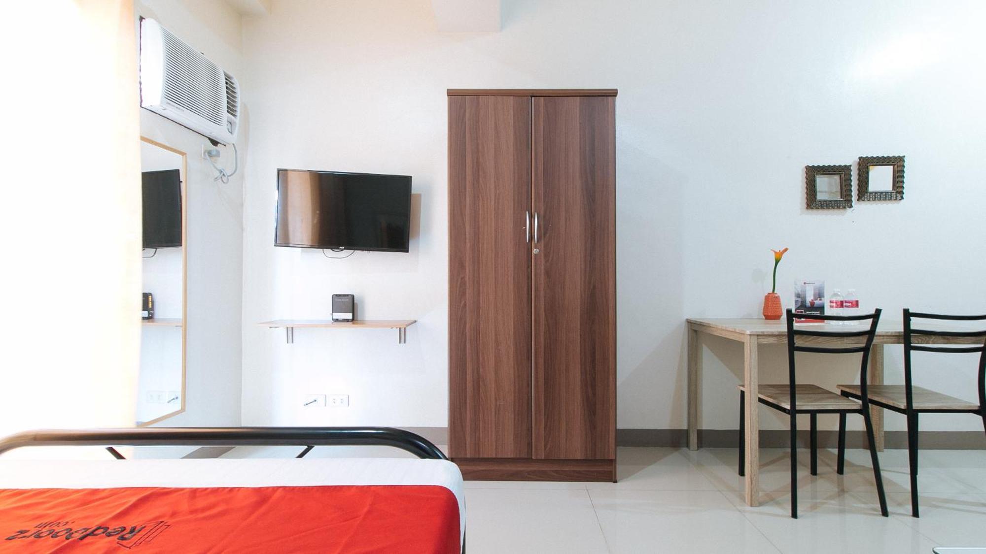 Reddoorz At Kassel Residences Paranaque Paranaque City Exterior foto
